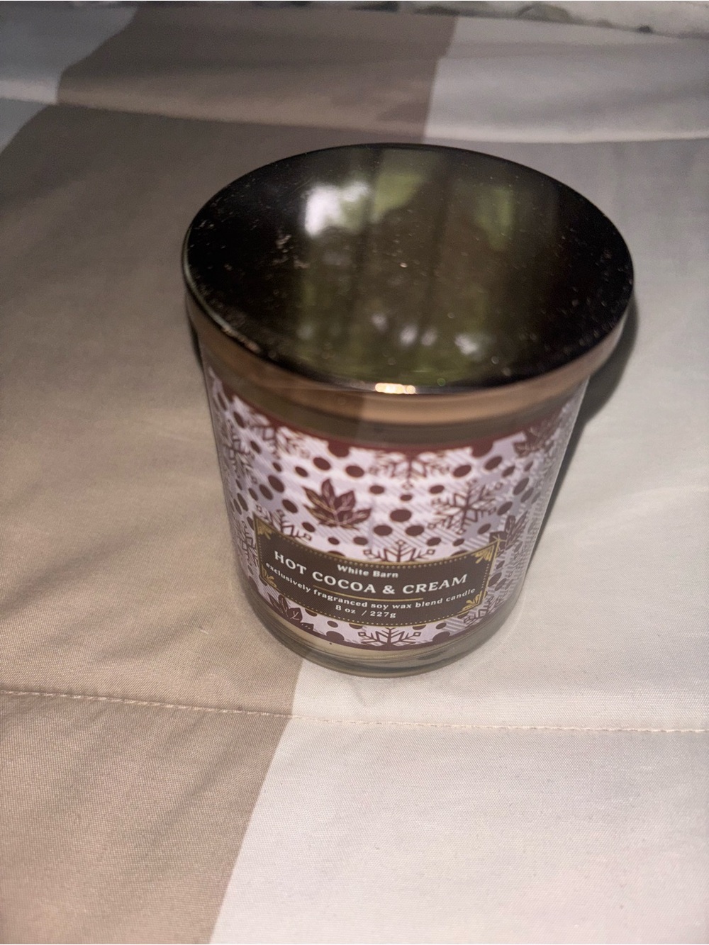 White Barn Hot Cocoa & Cream Candle - Brown with Lid